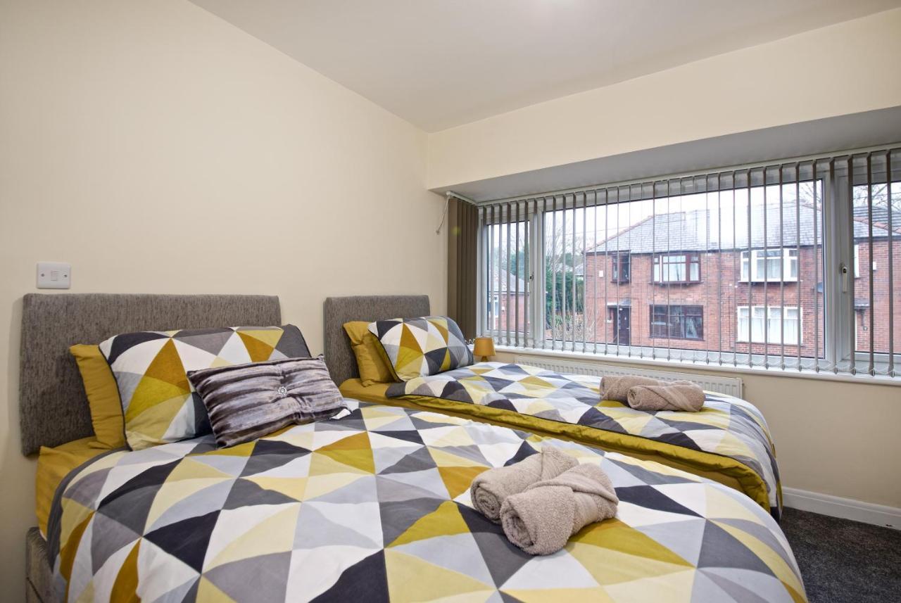 Beautiful Cozy Home With Free Parking Manchester Eksteriør billede