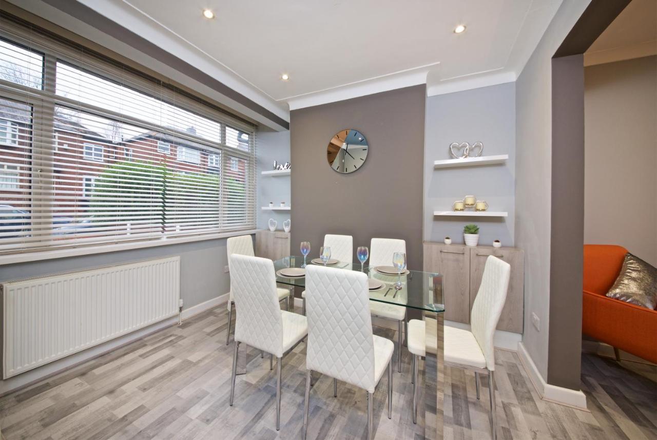 Beautiful Cozy Home With Free Parking Manchester Eksteriør billede